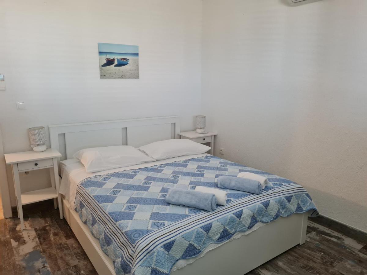 Rooms Andelka Бол Екстер'єр фото