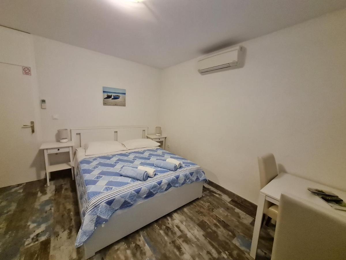 Rooms Andelka Бол Номер фото